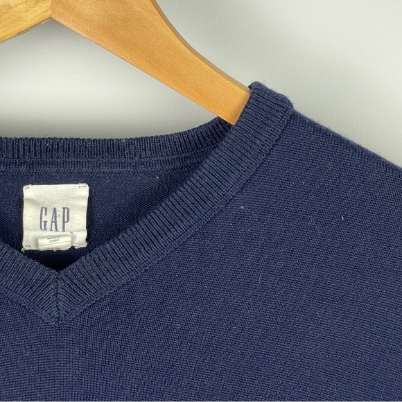 Gap V-Neck 100% Merino Wool Sweater - Small - Navy Blue - Picture 6 of 6